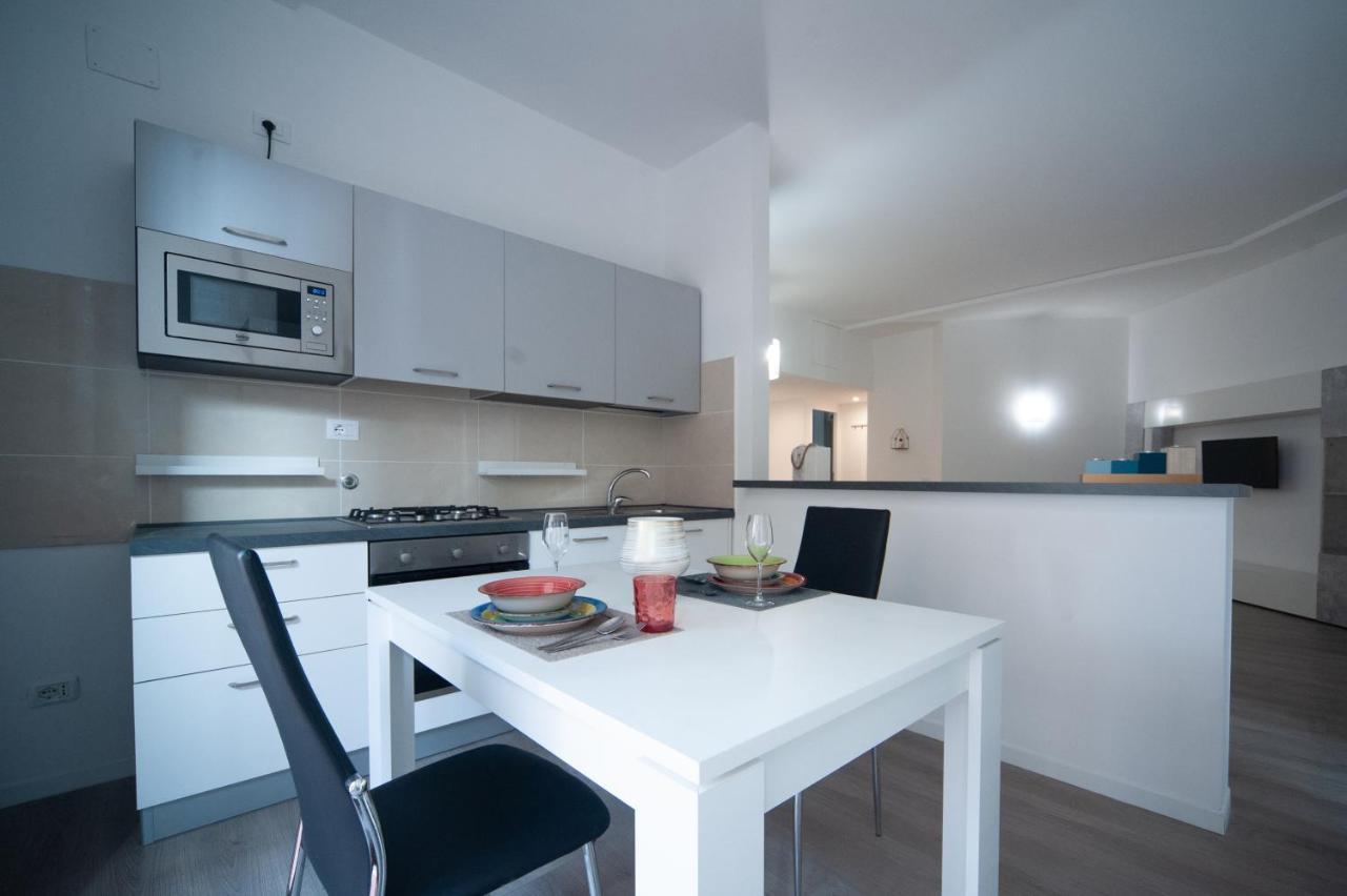Roma Hub One Villa Ngoại thất bức ảnh